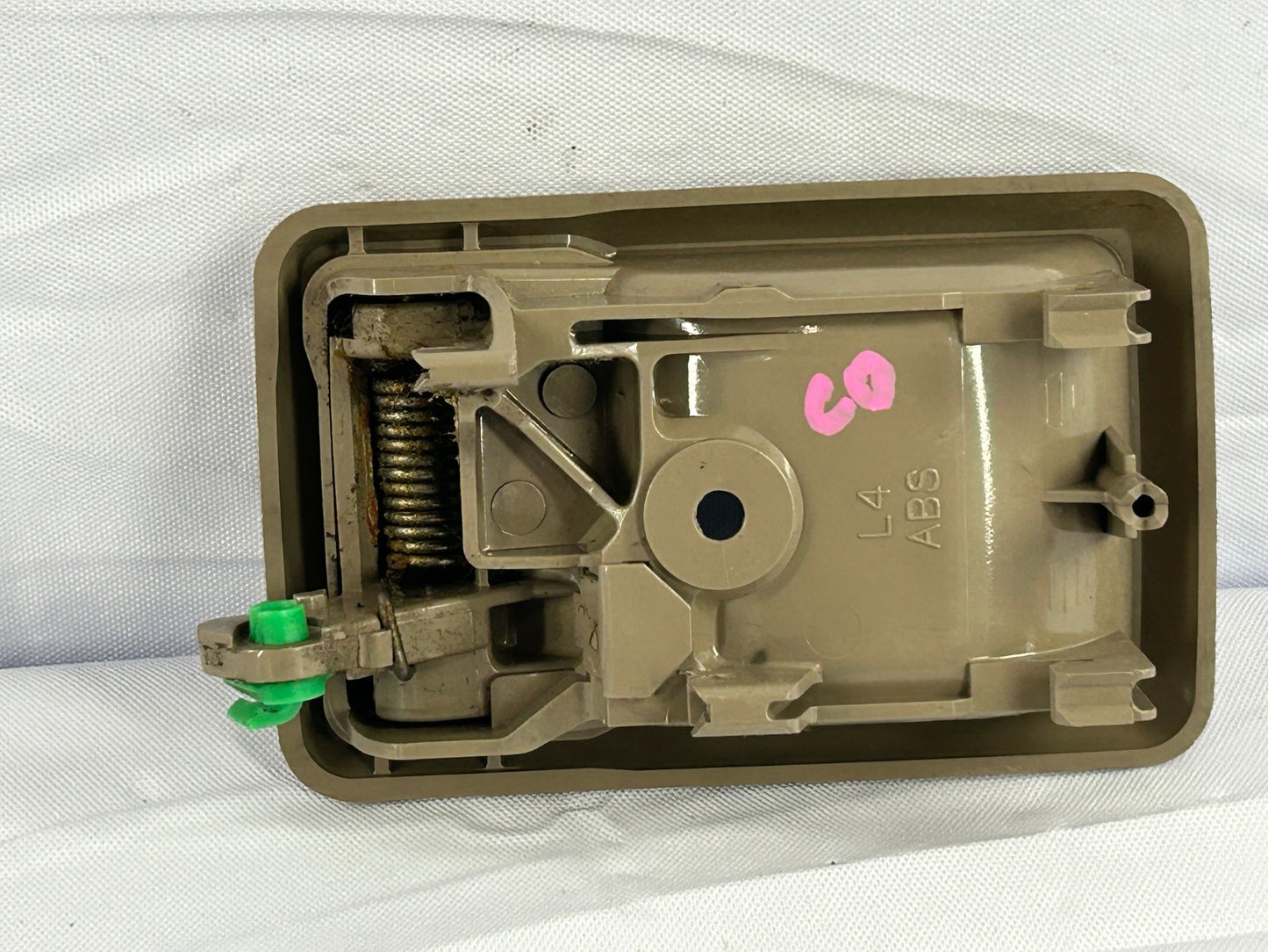 1990-1995 Toyota 4Runner Left Front Interior Door Handle Beige OEM 6920689107b0