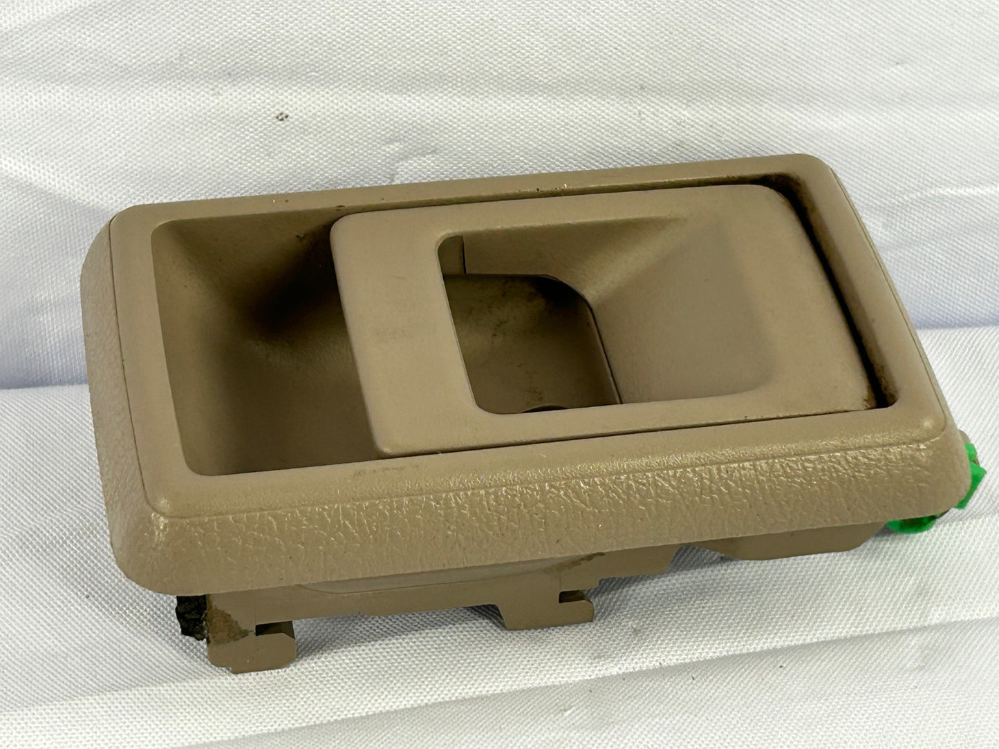 1990-1995 4Runner Left Rear Interior Door Handle Beige OEM