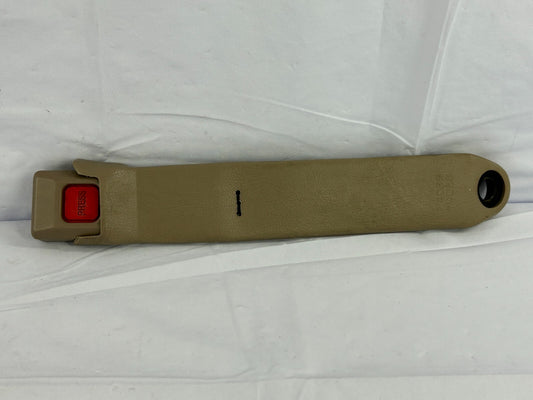 1992-95 Toyota 4Runner Front Right Seat Belt Buckle Receiver OEM 73230-04030-J0