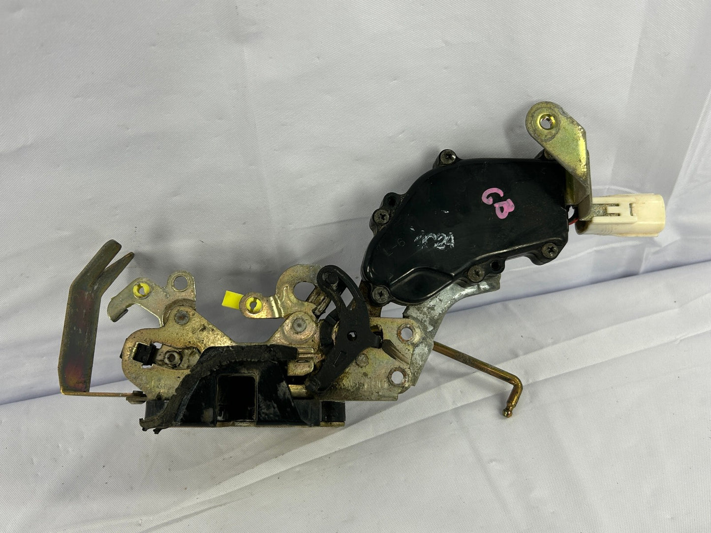 1994-1995 TOYOTA 4RUNNER Door Lock Latch Actuator Rear Left 69340-35080
