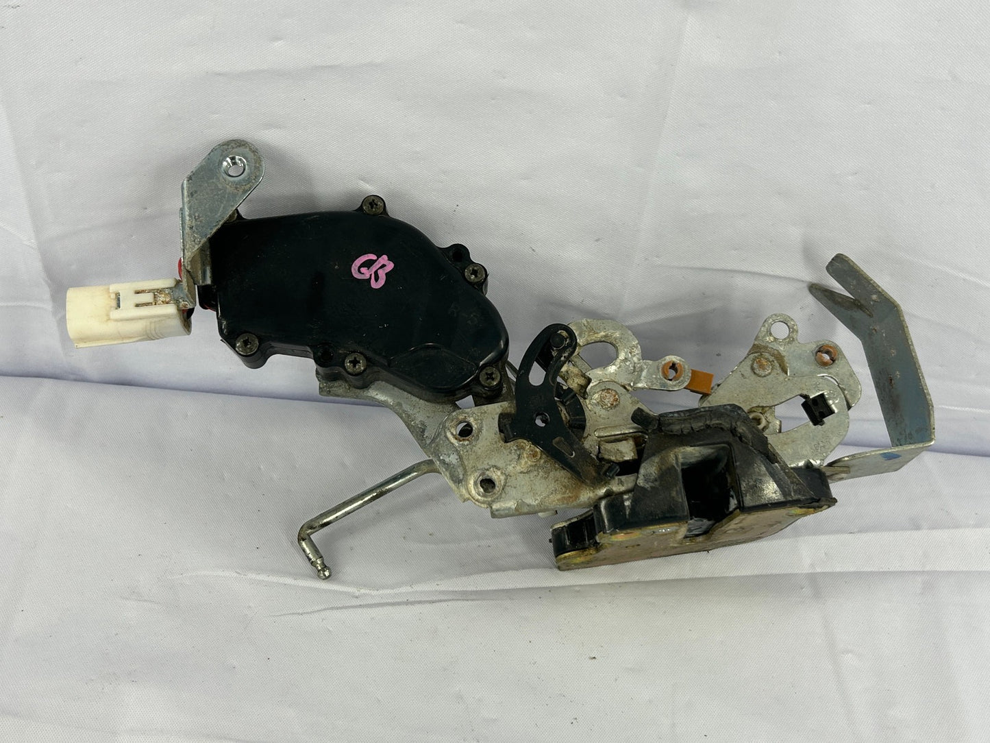 1994-1995 TOYOTA 4RUNNER Door Lock Latch Actuator Rear Right 69330-35070