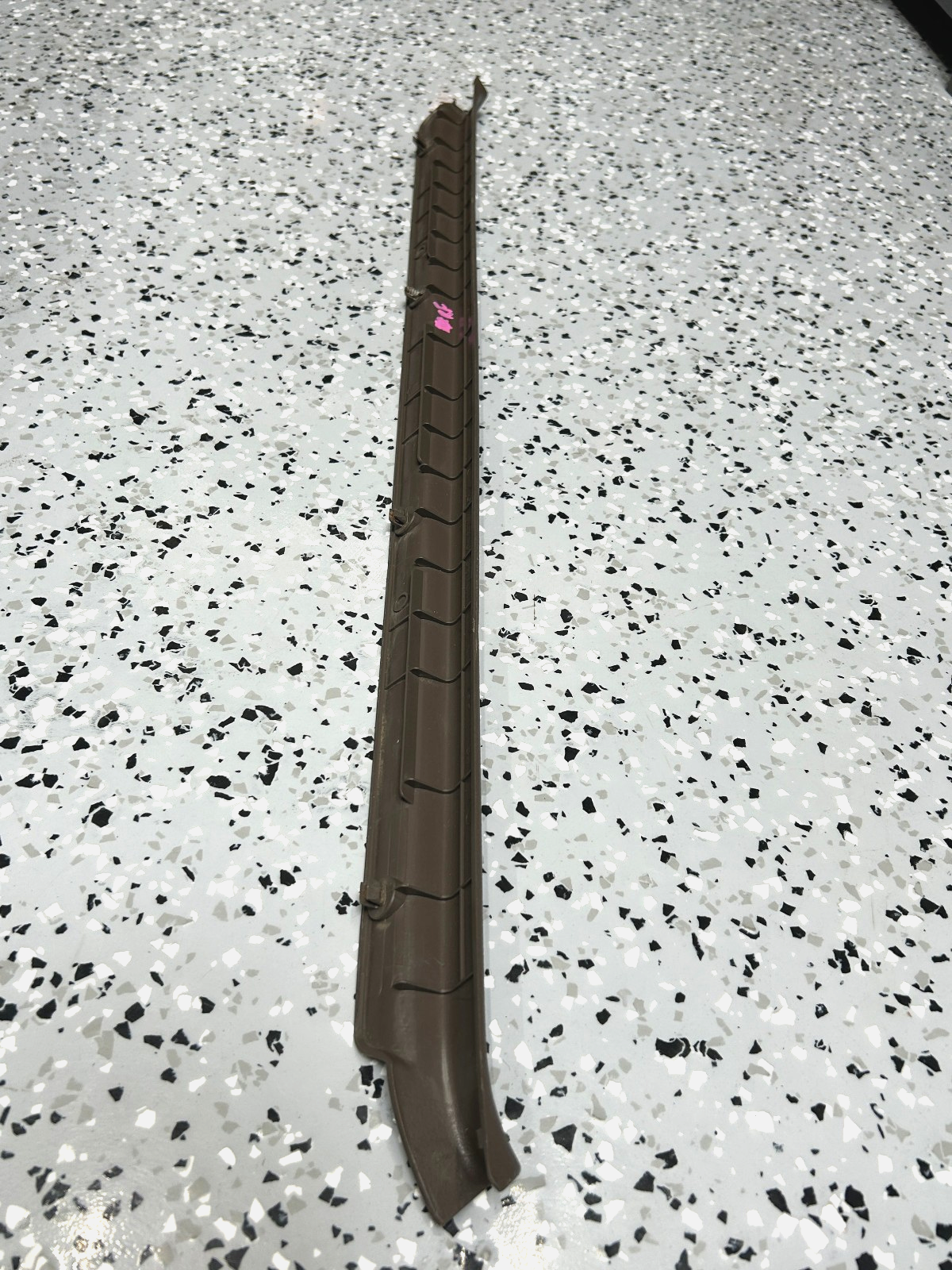 1989-1995 Toyota 4Runner Front Right Door Sill Scuff Plate Trim Brown OEM
