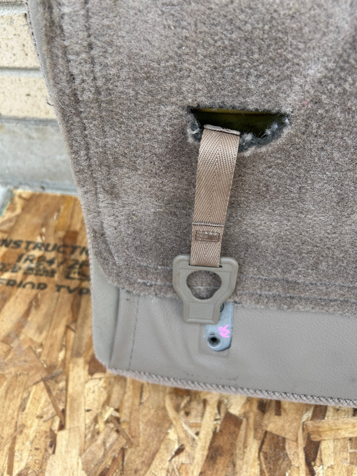 1990-1995 Toyota 4Runner Rear Right Passenger Folding Back Seat Lower Tan OEM