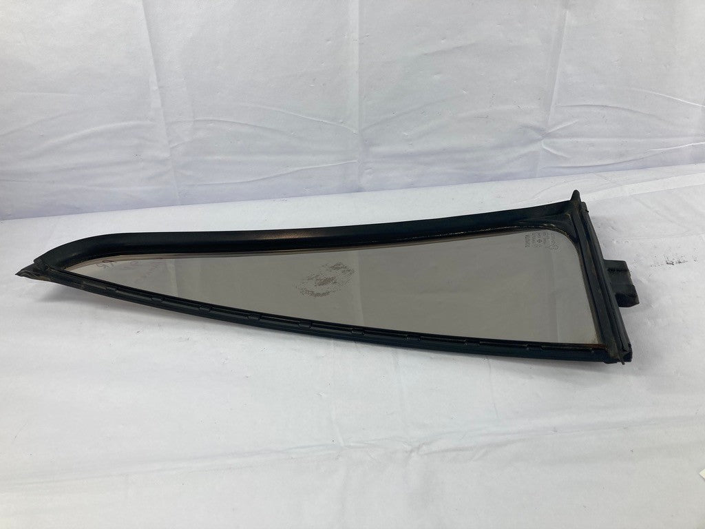 1990-1995 Toyota 4 Runner Factory Vent Glass Right Rear Door OEM