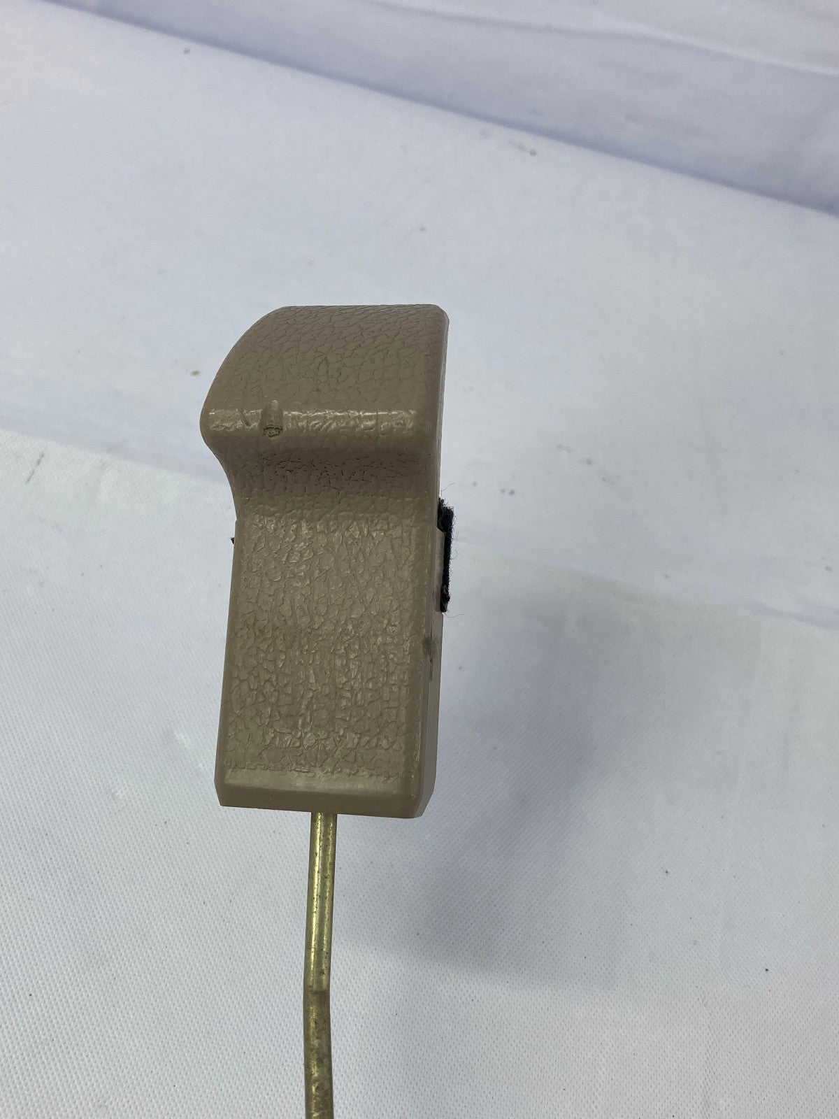 1990-1995 Toyota 4Runner SR5 Rear Tailgate Lock Release Knob Brown OEM