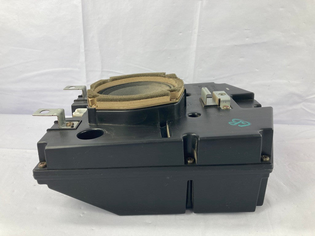 90-95 Toyota 4Runner Rear Cargo Amplified Amp Speaker Box Complete Left or Right