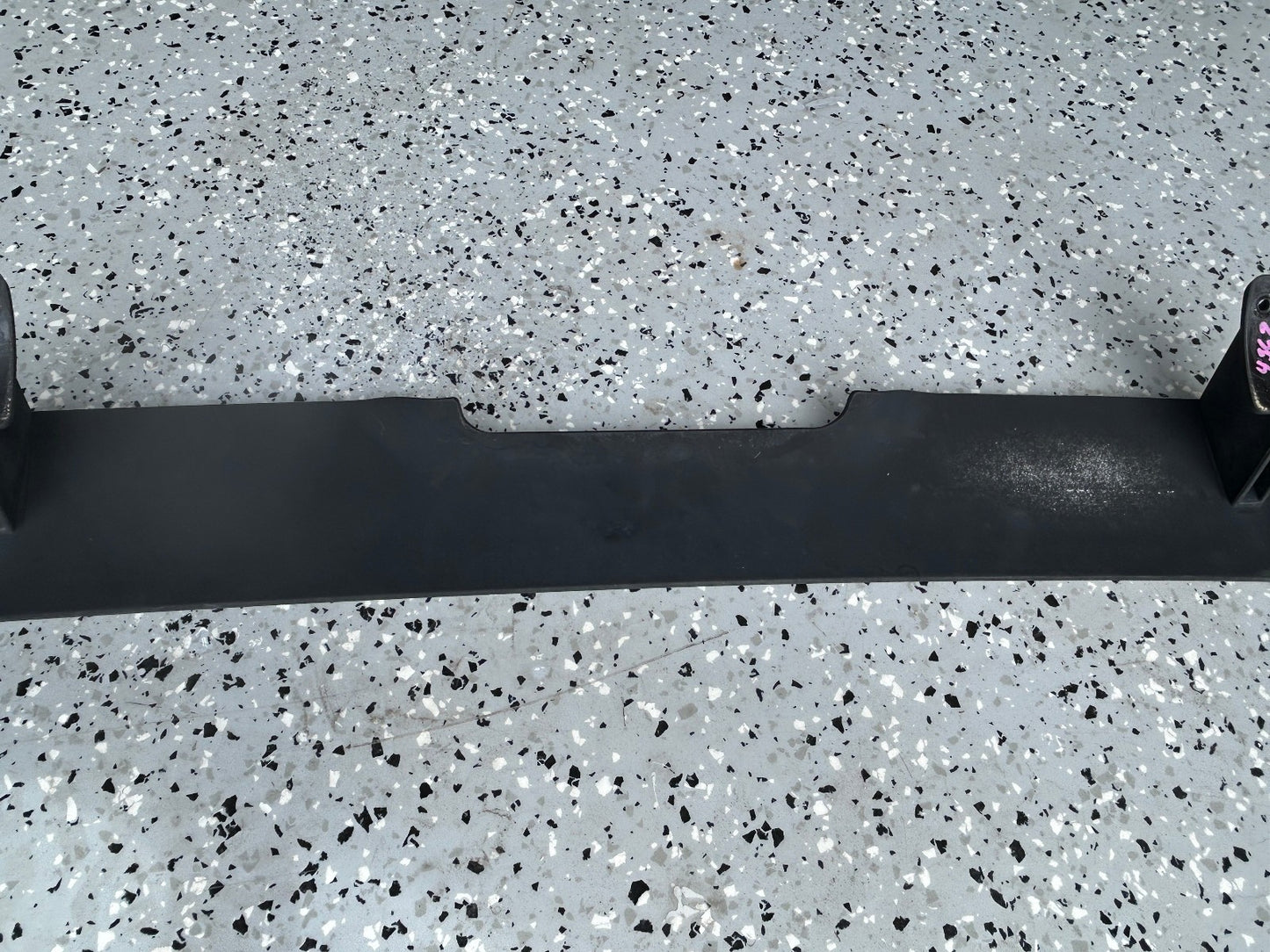 1994-1995 Toyota 4Runner Hatch Rear Wind Deflector Spoiler Wing with Perch OEM