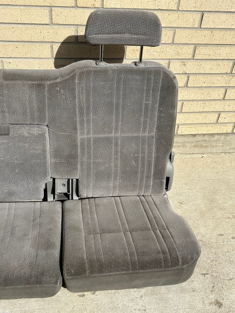 2000-2003 Toyota Tundra SR5 Access Cab Rear Seat Bench Gray Cloth Assembly OEM