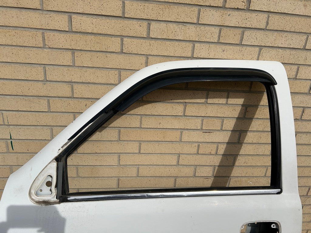 2000-2006 Toyota Tundra Left Front Door Shell White Color Code 056 67002-0C030