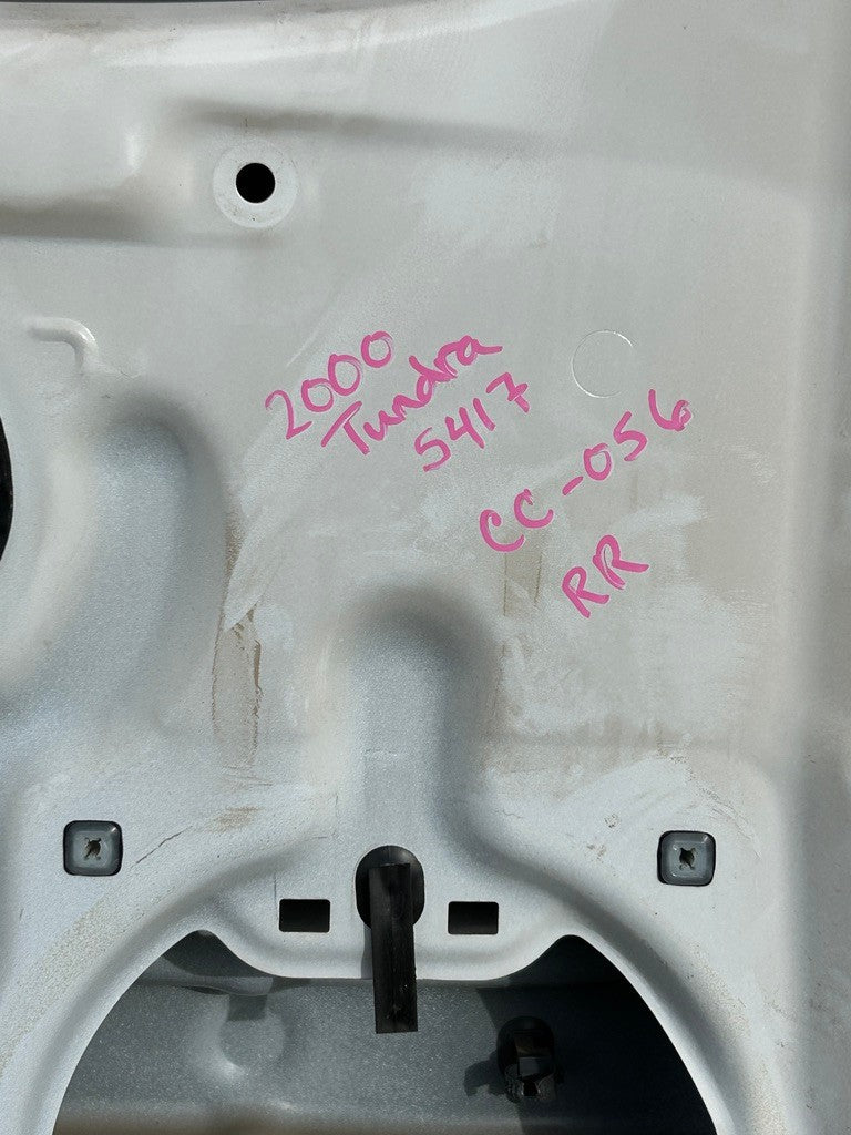 2000-2006 Toyota Tundra SR5 Access Cab Right Rear Door Shell White OEM