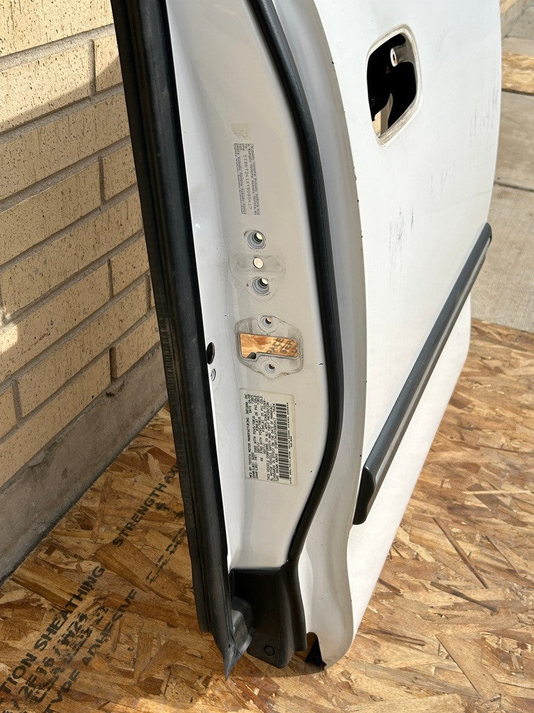 2000-2006 Toyota Tundra SR5 Access Cab Left Rear Door Shell White OEM