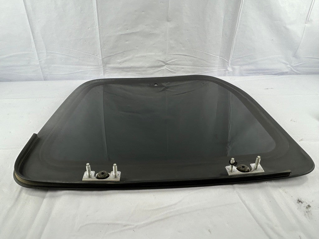 2000-2006 Toyota Tundra Extended Cab Right Rear Door Window Glass