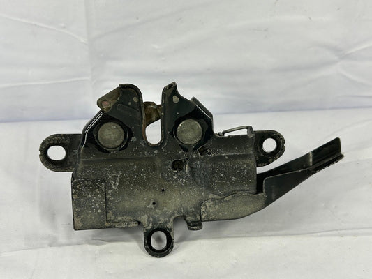 2000-2006 Toyota Tundra Front Hood Latch OEM
