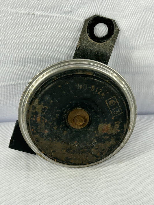 2000-2004 Toyota Tundra Low Note Electric Horn OEM 86520-0C010