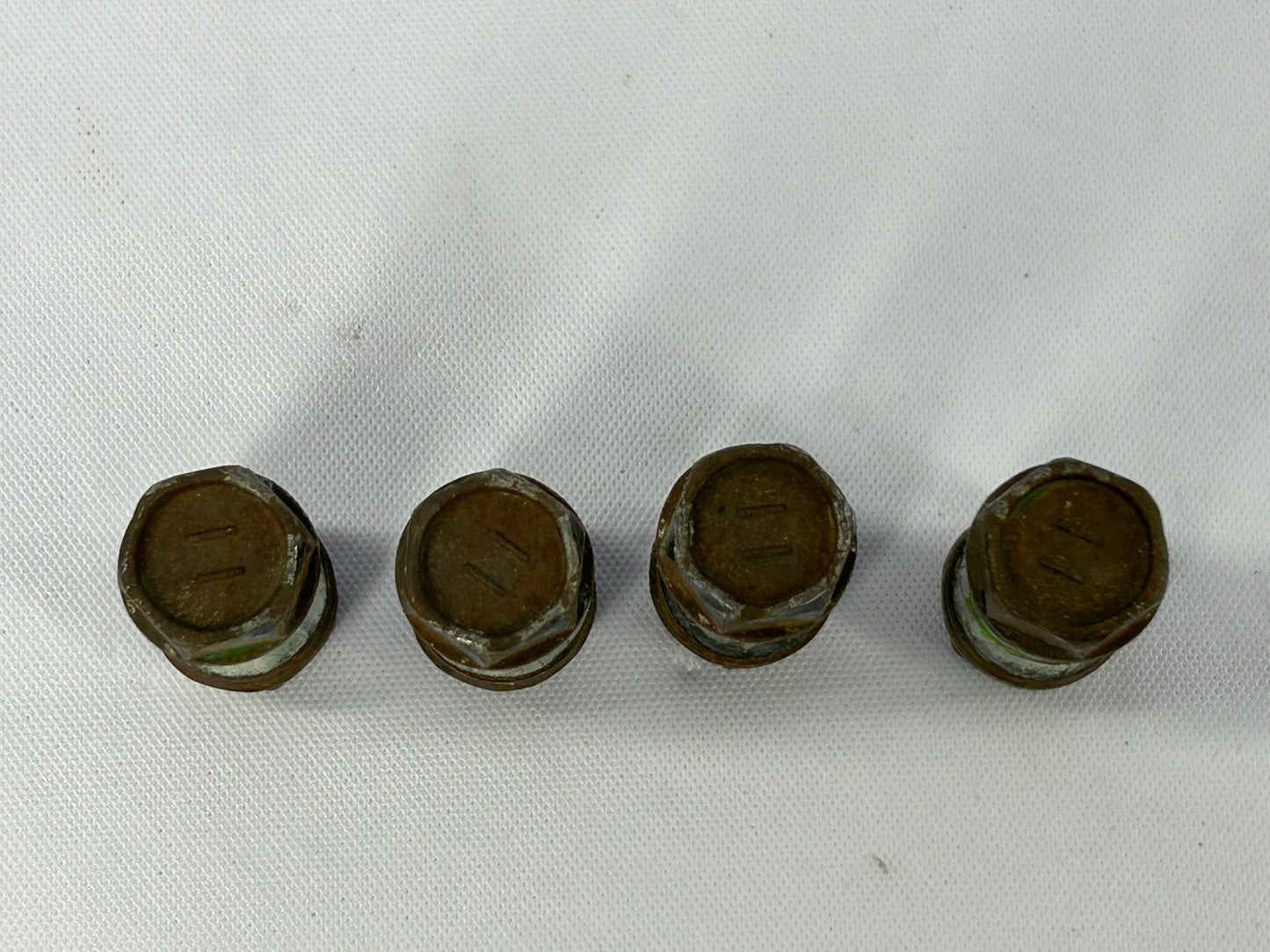 2000-2006 Toyota Tundra Rear Drive Shaft Bolts & Nuts 4 90080-10294 OEM