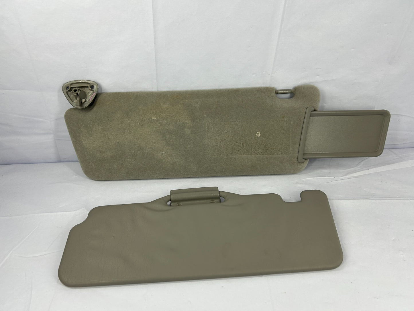 2000-2003 Toyota Tundra Passenger and Secondary Sun Visor Shade OEM