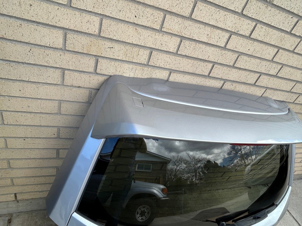 2014-2018 Subaru Forester Hatch Liftgate Manual Lift With Spoiler Silver OEM