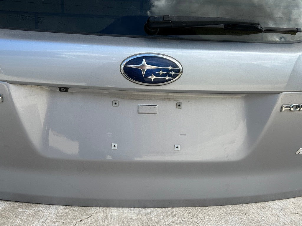 2014-2018 Subaru Forester Hatch Liftgate Manual Lift With Spoiler Silver OEM