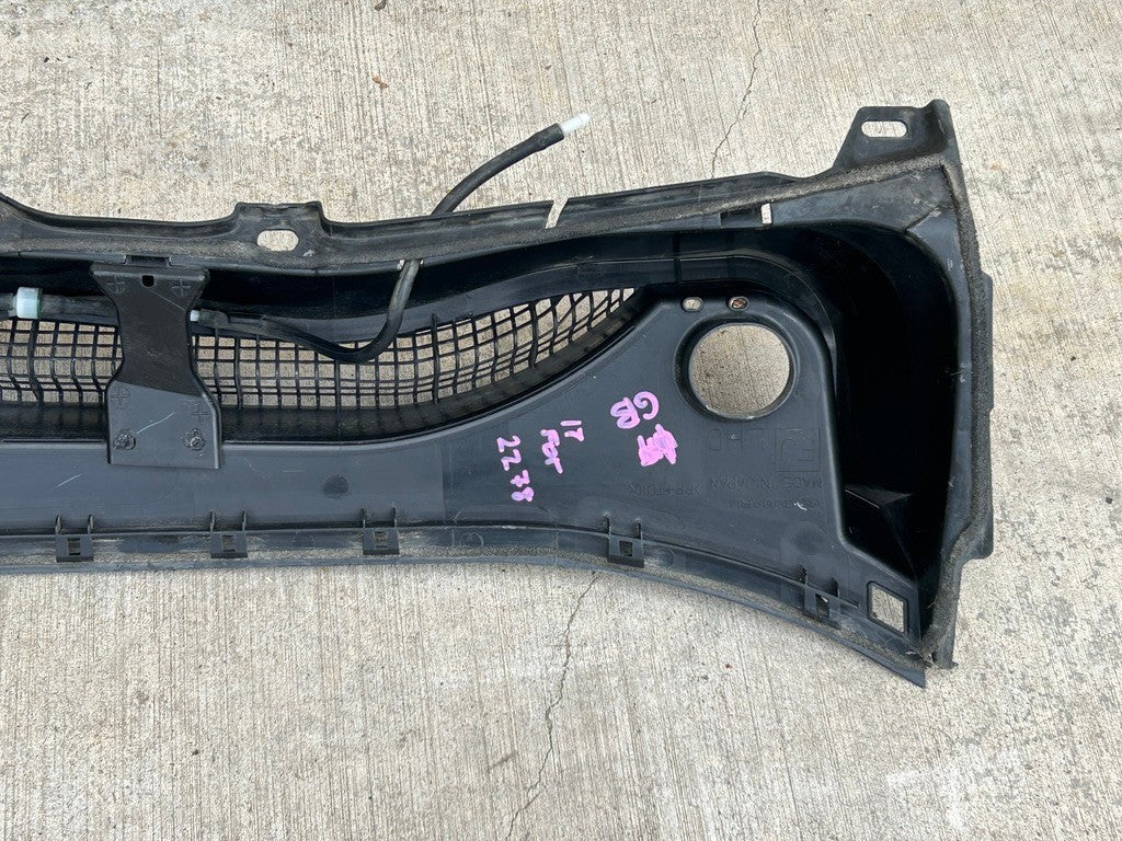2014-2018 Subaru Forester Front Windshield Wiper Cowl Cover Panel OEM