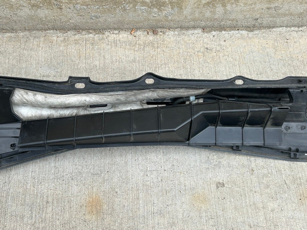2014-2018 Subaru Forester Front Windshield Wiper Cowl Cover Panel OEM