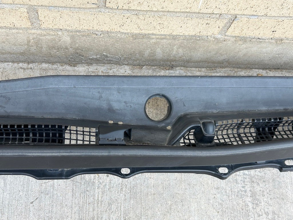 2014-2018 Subaru Forester Front Windshield Wiper Cowl Cover Panel OEM