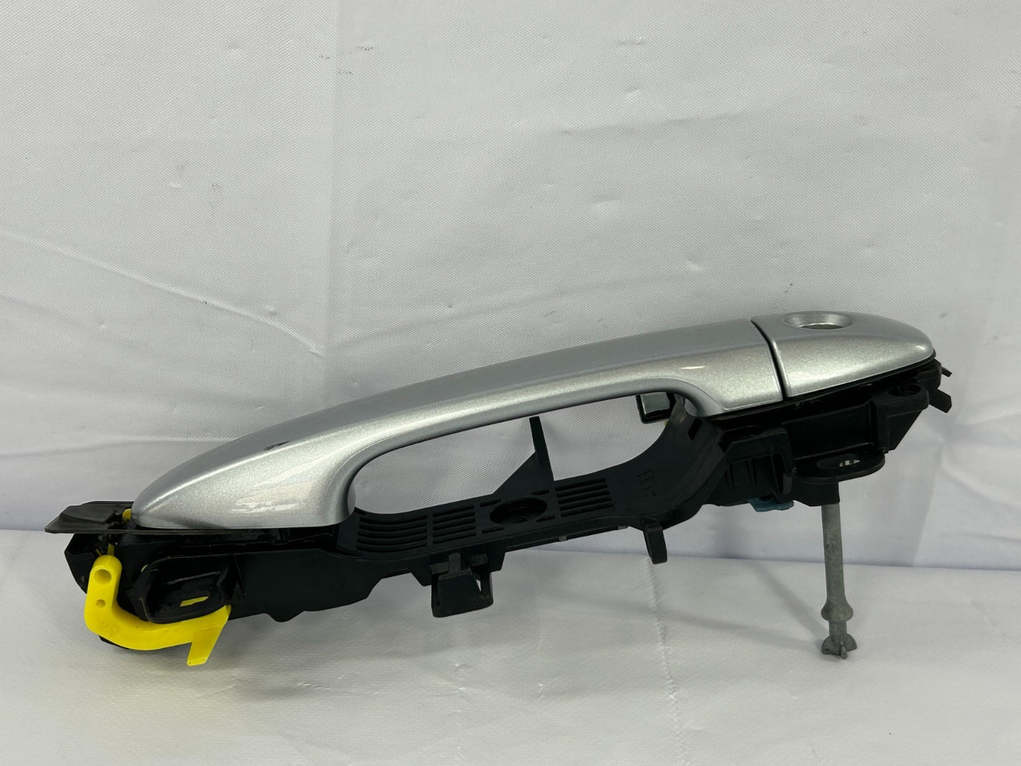 2014-2018 Subaru Forester Front Left LH Driver Side Exterior Door Handle OEM