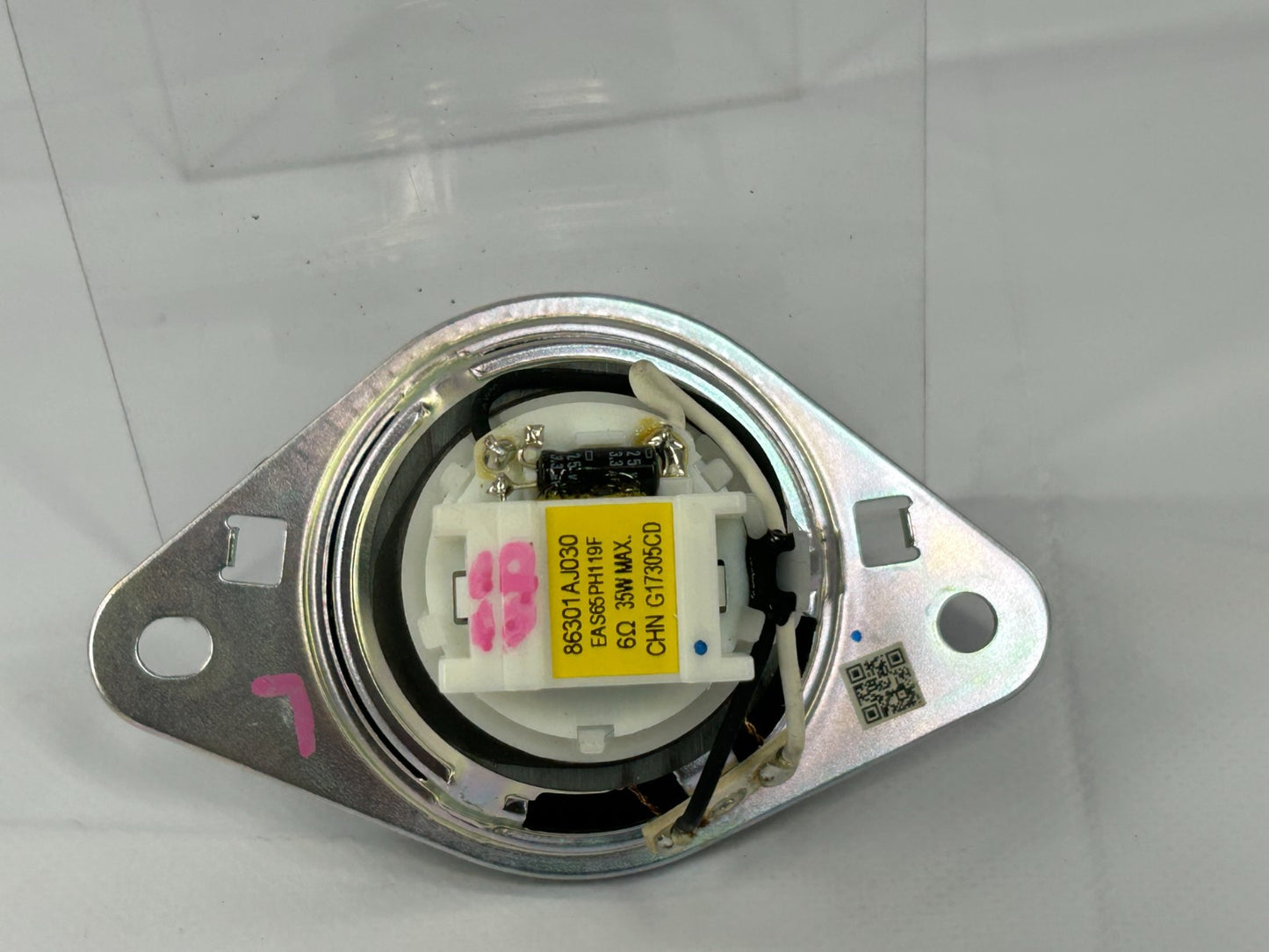 2014-2018 Subaru Forester Dash Left or Right Tweeter Speaker OEM 86301AJ030