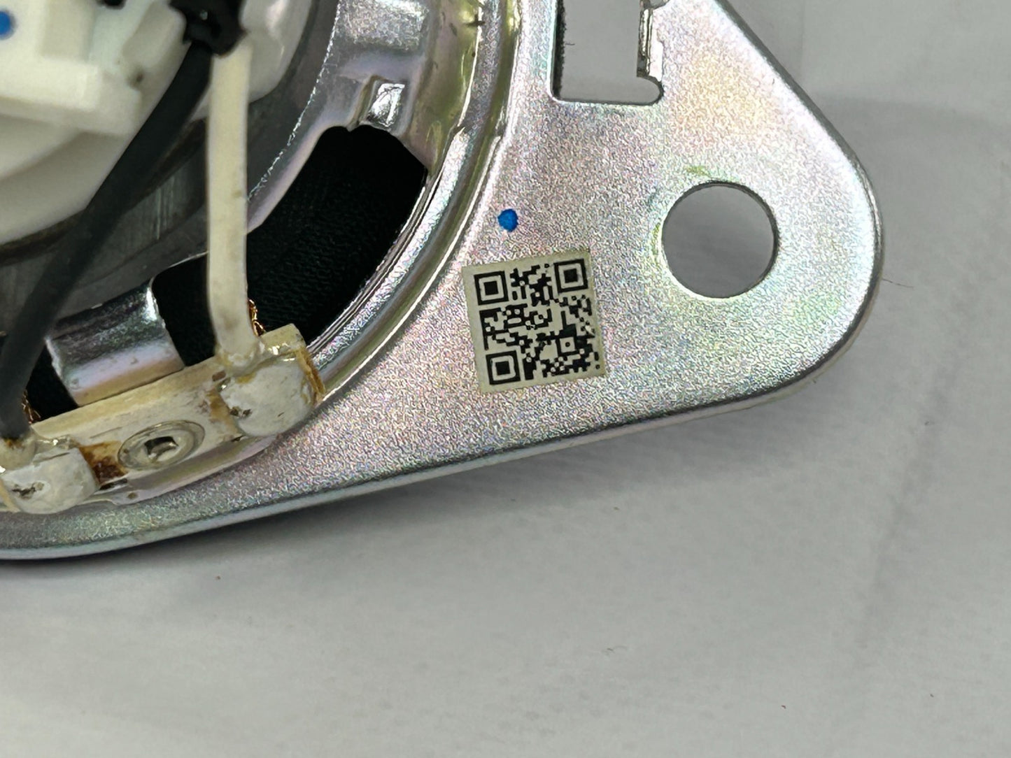 2014-2018 Subaru Forester Dash Left or Right Tweeter Speaker OEM 86301AJ030