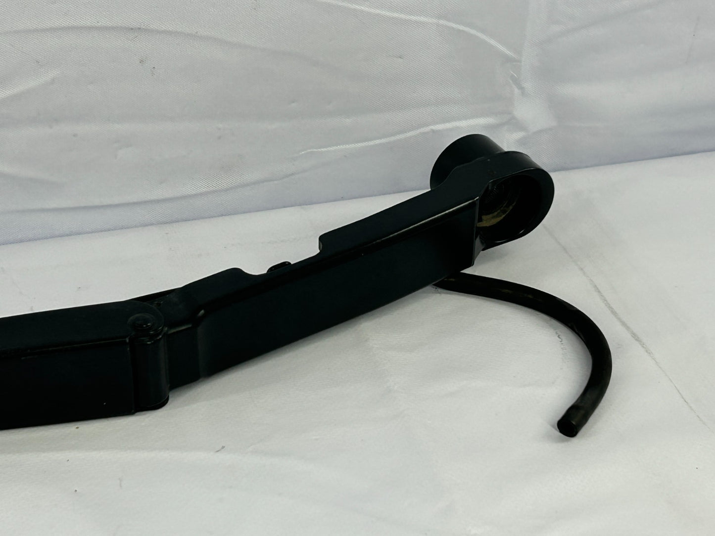 2014-2018 Subaru Forester Front Right Passenger Windshield Wiper Arm 86532SG160