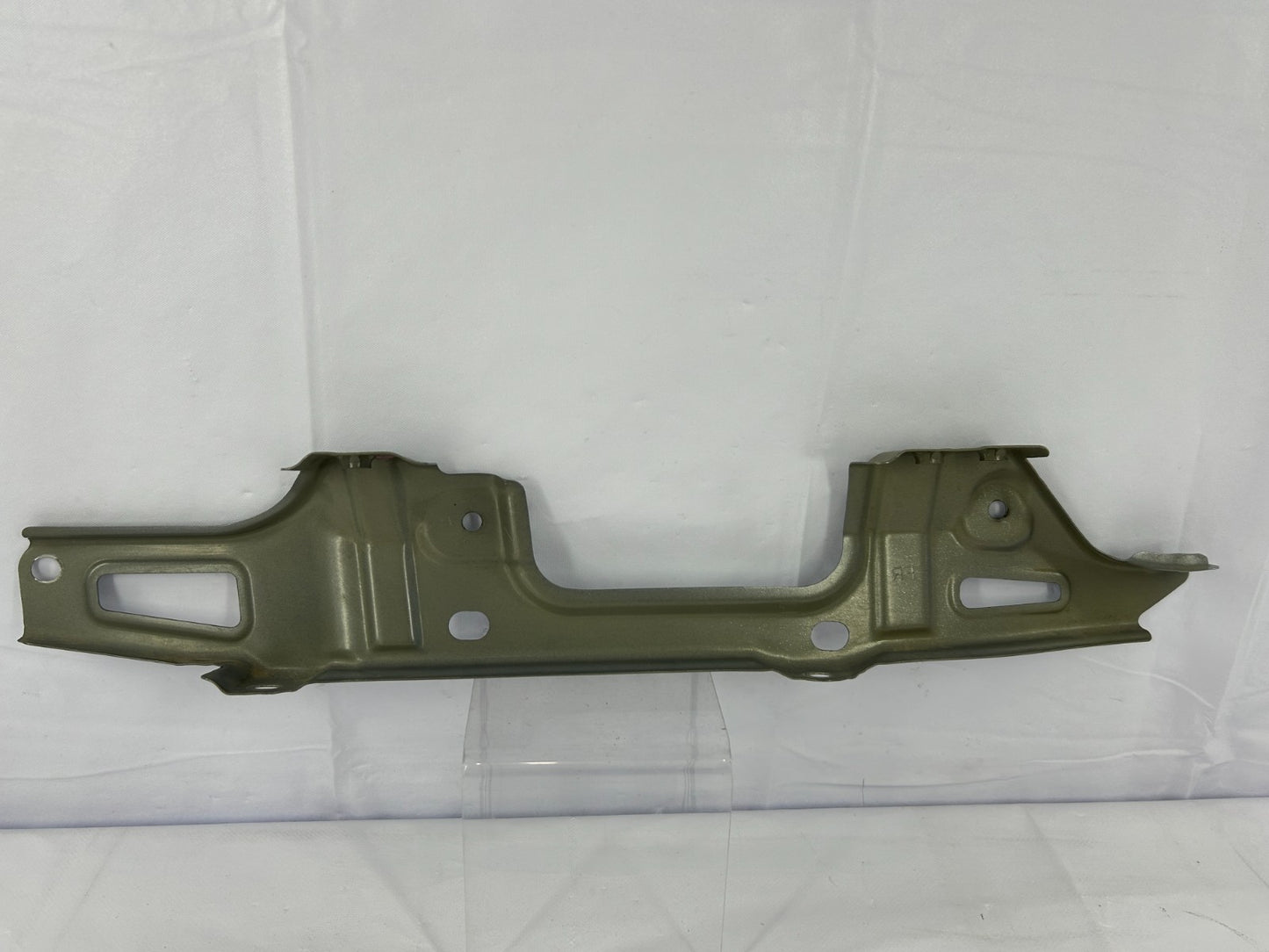 2014-2018 Subaru Forester Right Passenger Side Fender Mount Bracket 57160SG0009P