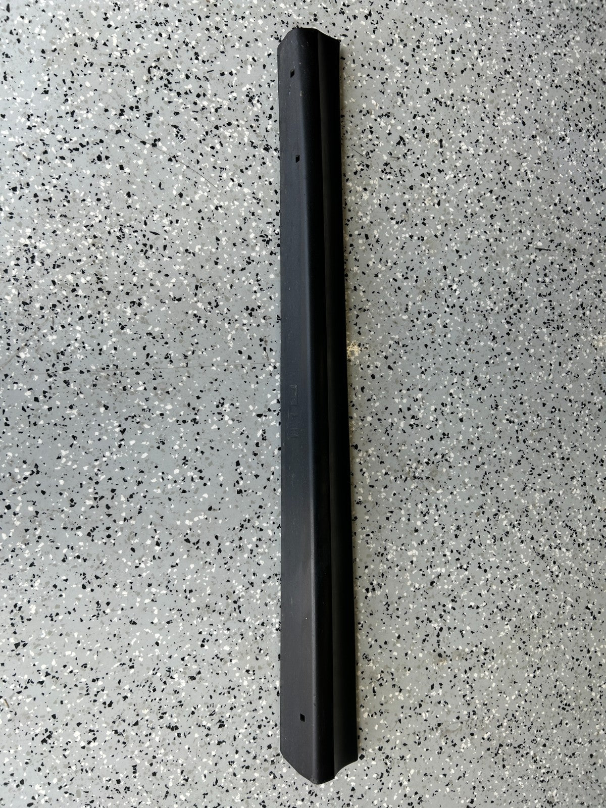 2014-2018 Subaru Forester Front Left Lower Door Molding Trim OEM 91111SG130
