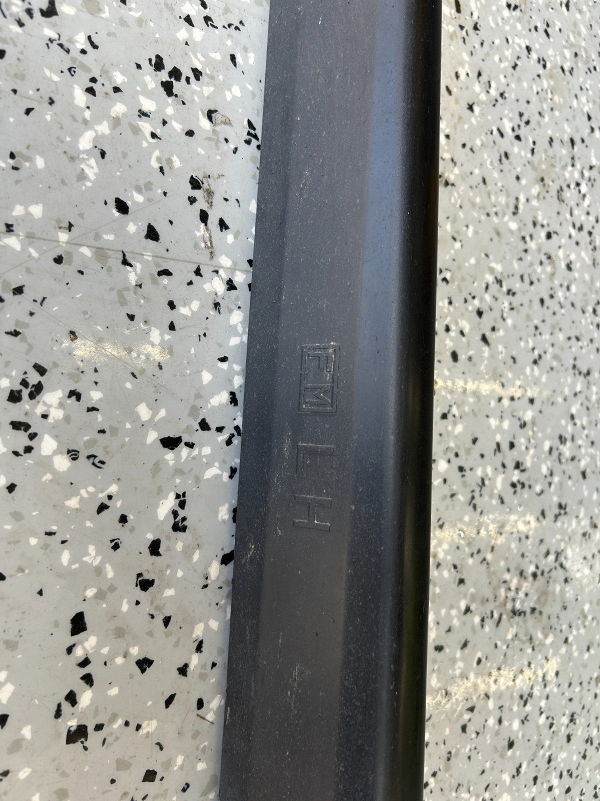 2014-2018 Subaru Forester Front Left Lower Door Molding Trim OEM 91111SG130