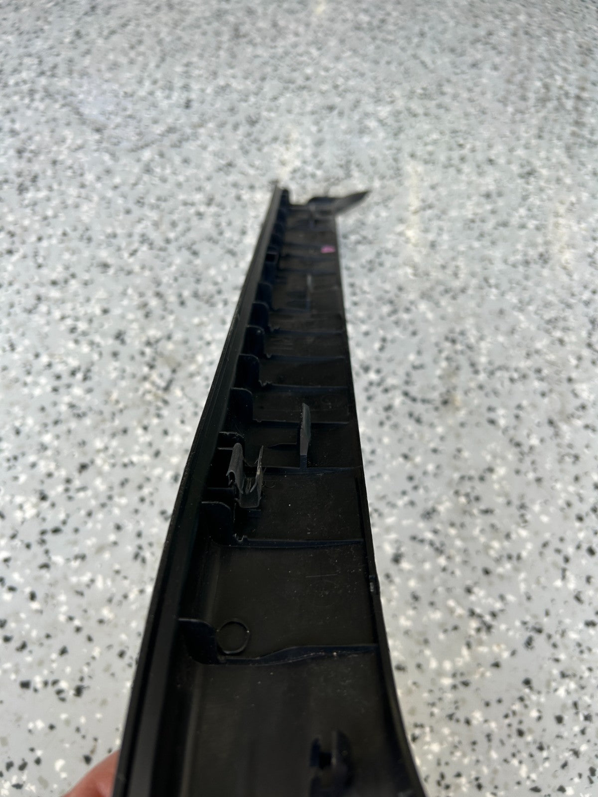 2014-2018 Subaru Forester Front Right Door Sill Scuff Trim OEM 94060FJ040VH
