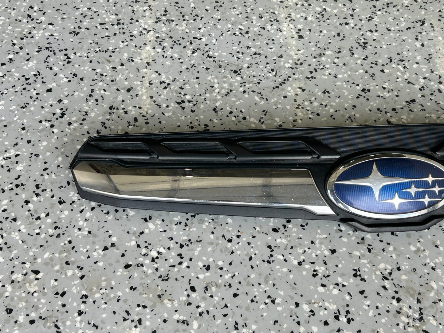 2017-2018 Subaru Forester Front Radiator Upper Grille Grill Trim & Emblem OEM