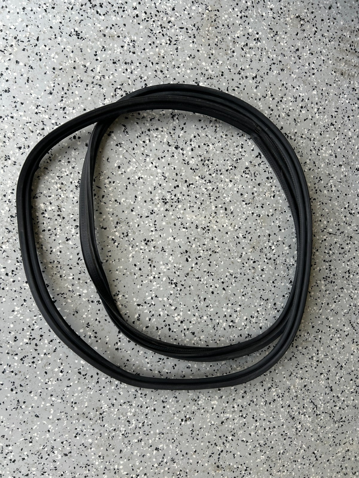 2017 Subaru Forester Trunk Lid Hatch Door Rear Rubber Weatherstrip Seal OEM