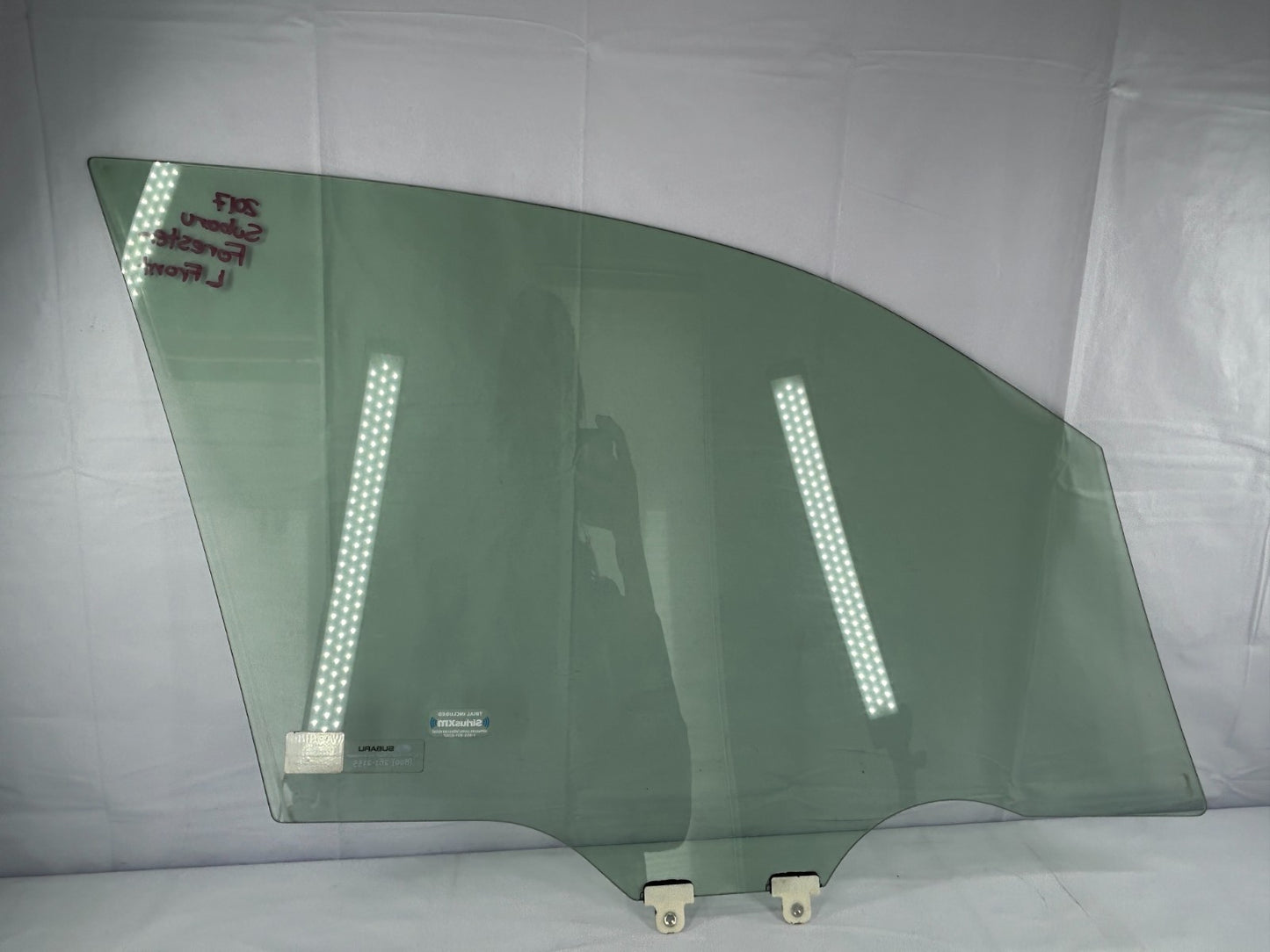 2017-2018 Subaru Forester Front Left Side Door Window Glass OEM 61011SG210