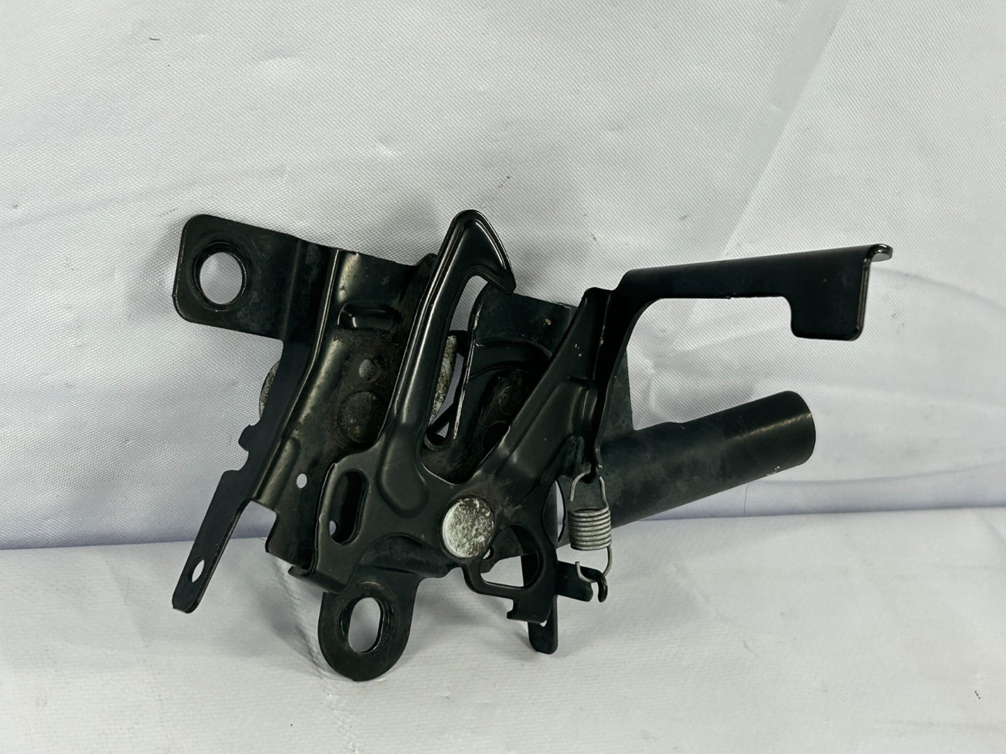2014-2018 Subaru Forester Front Hood Latch Lock Assembly OEM 57310SG010