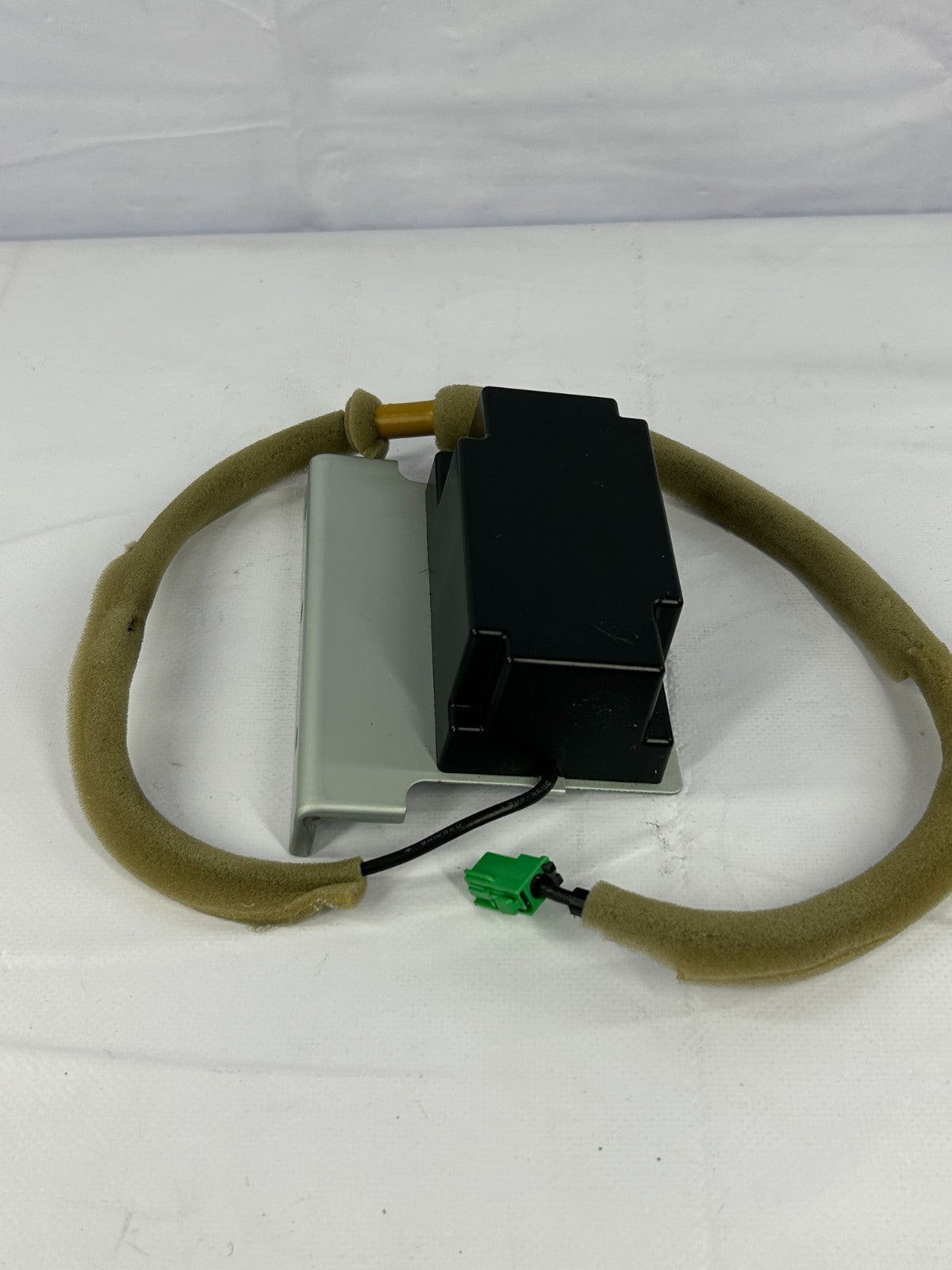 2017-2018 Subaru Forester Roof Antenna Unit Assembly OEM 86321SG530