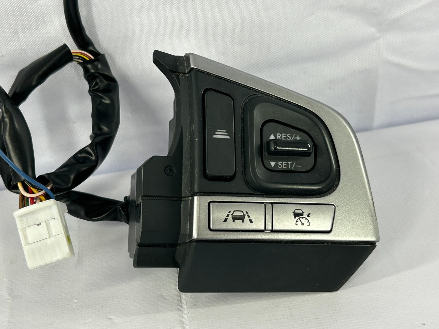 2017-2018 Subaru Forester Steering Wheel Satellite Switches Cruise Audio OEM