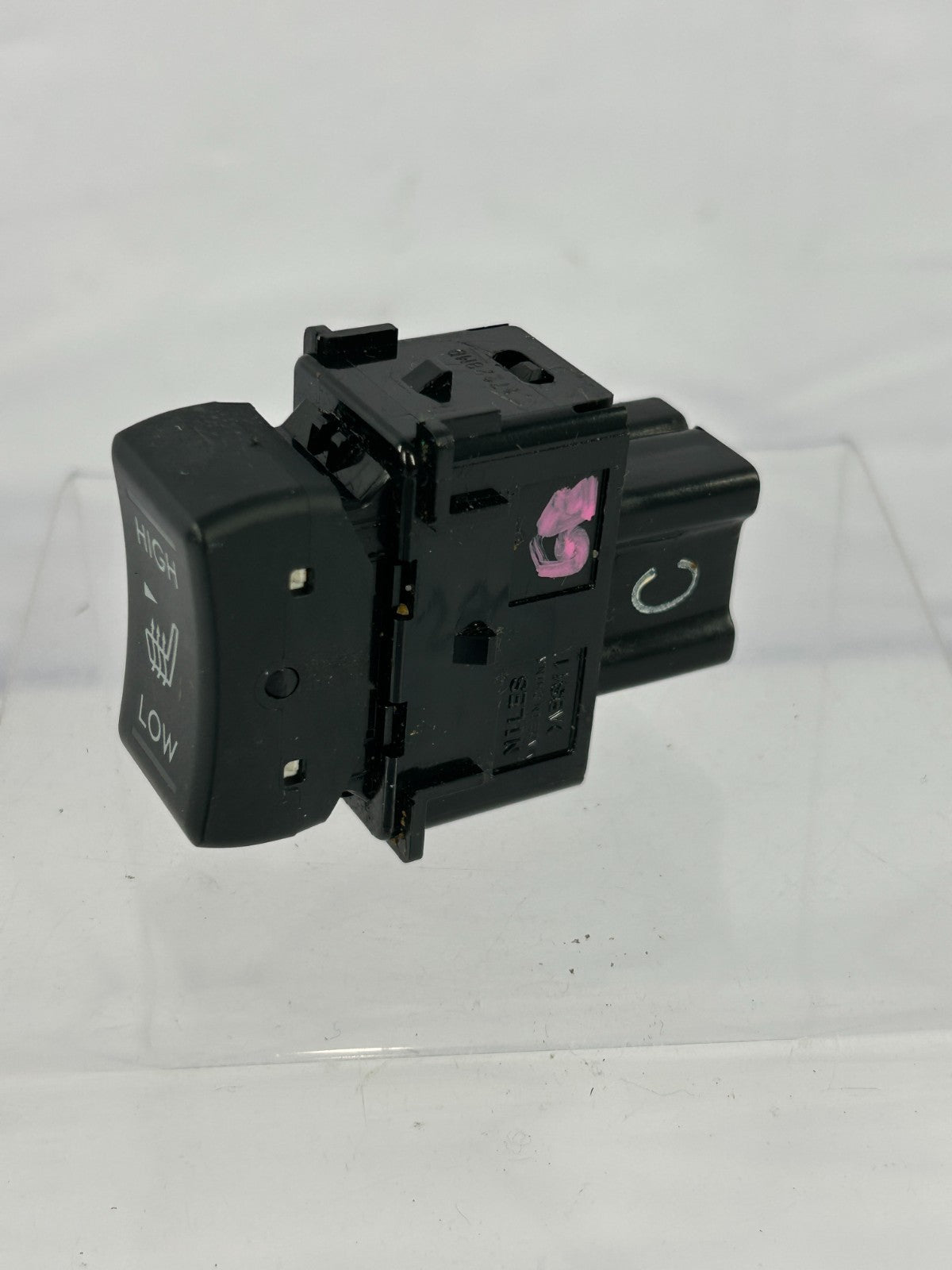 2014-2018 Subaru Forester Right Seat Heater Switch Heated OEM 83245SG000