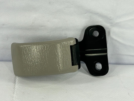 2000-2006 Toyota Tundra Left Side Quarter Window Latch OEM 62920-34012-B1