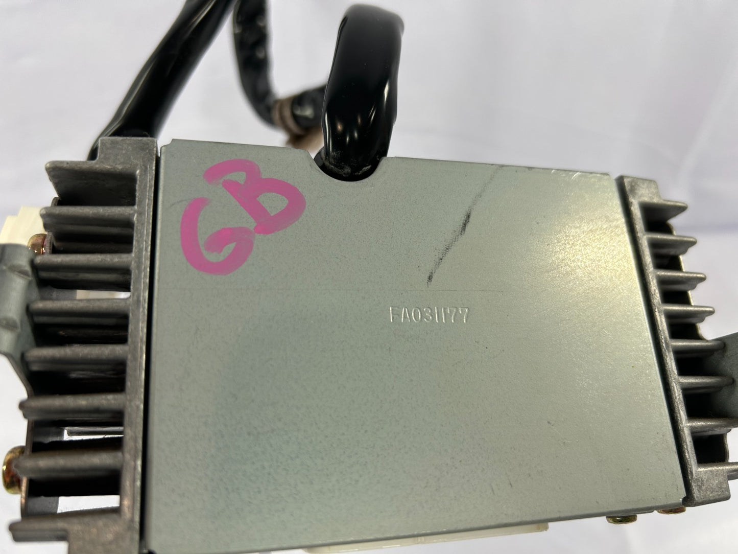 2000-2004 Toyota Tundra Audio Stereo Radio Amplifier Amp OEM 86280-0C010