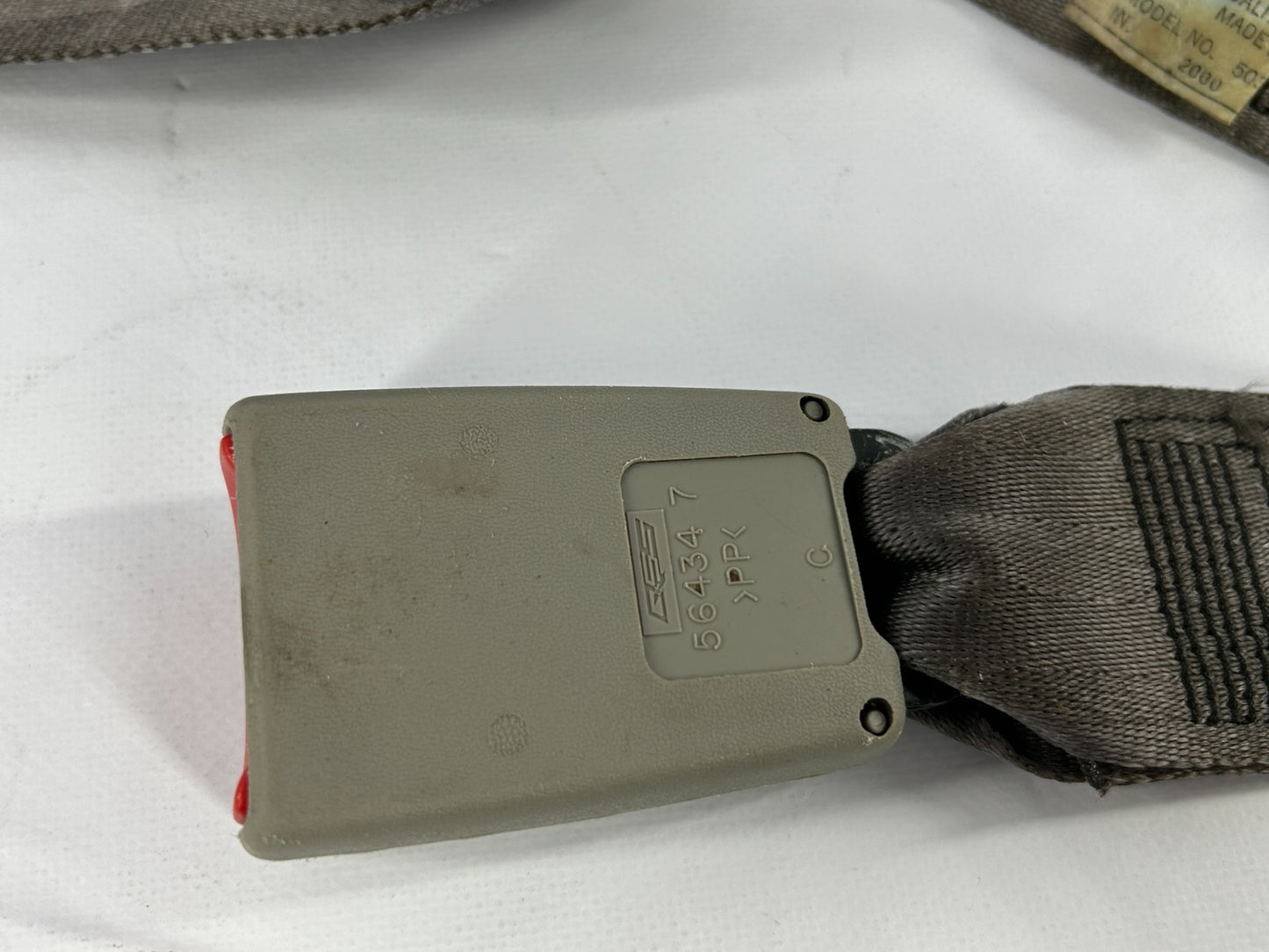 00-01 Toyota Tundra Right Passenger Side Center Seat Belt Ext Cab 73030-0C010-B0