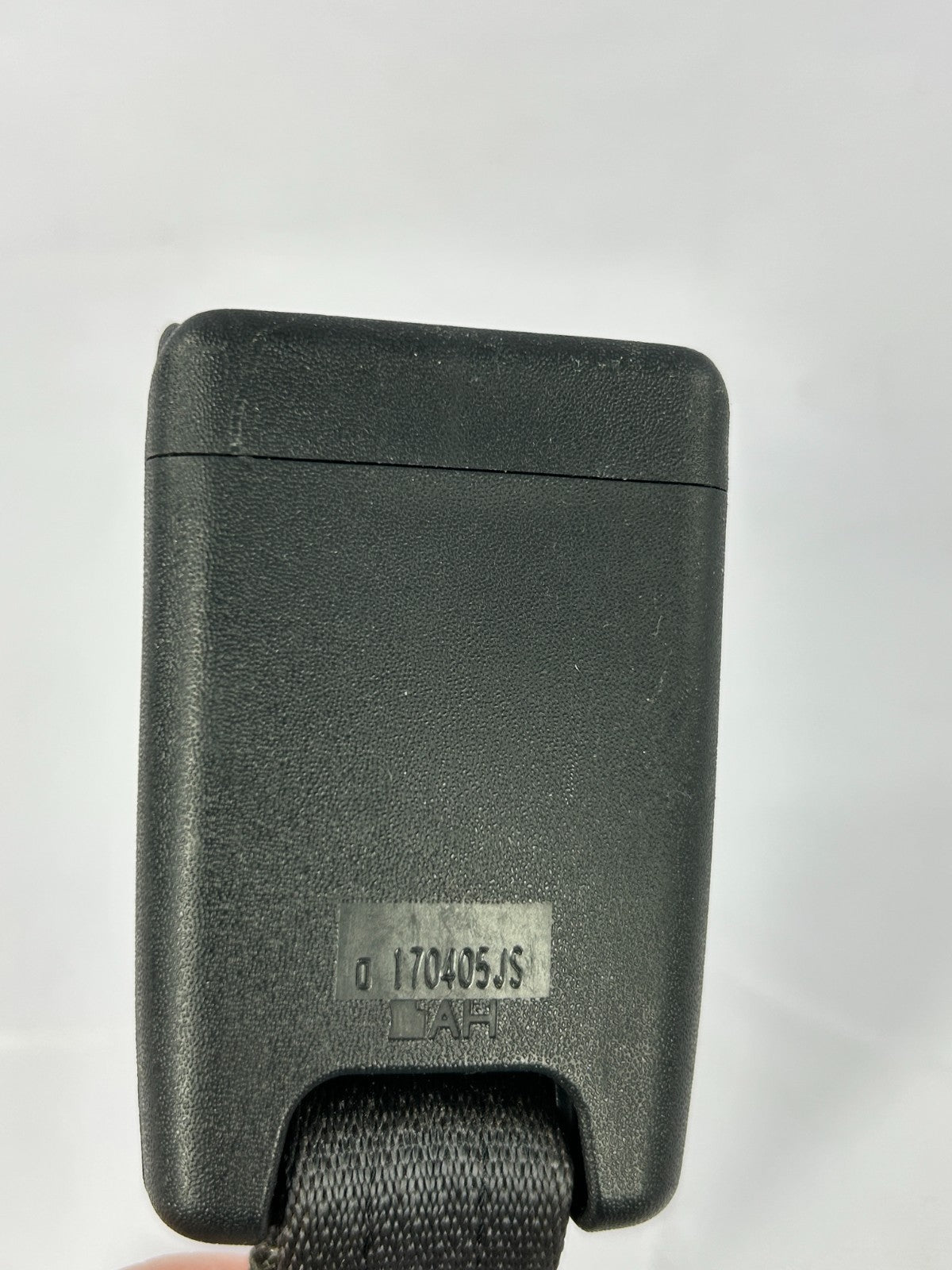 2014-2018 Subaru Forester Rear Left Side Seat Belt Buckle OEM 64631SG010VH
