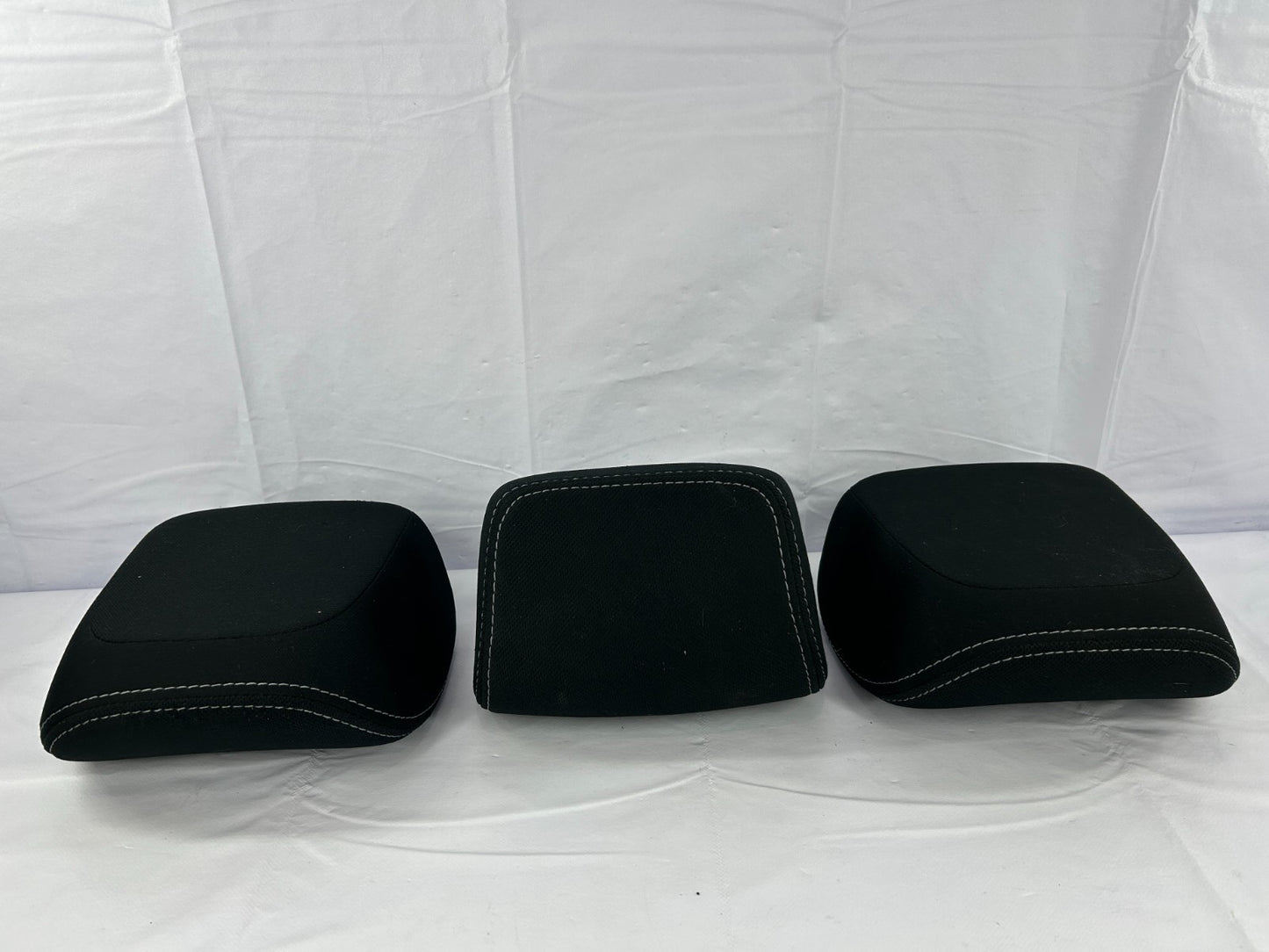 2014-2018 Subaru Forester Rear Back Seat Headrests Head Rest Black Cloth Set OEM