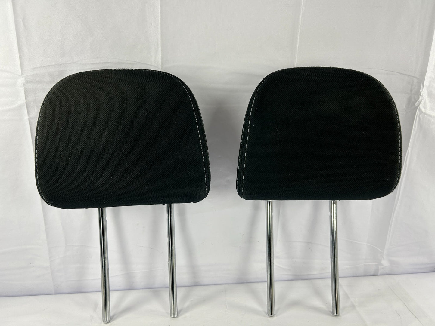 2014-2018 Subaru Forester Front Left & Right Seat Headrests Black Cloth Set OEM