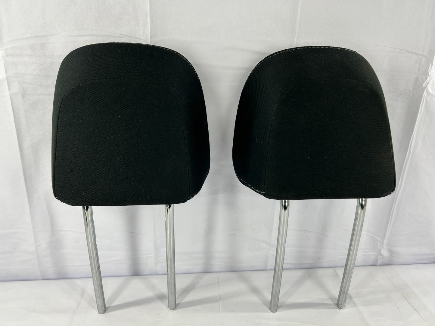 2014-2018 Subaru Forester Front Left & Right Seat Headrests Black Cloth Set OEM