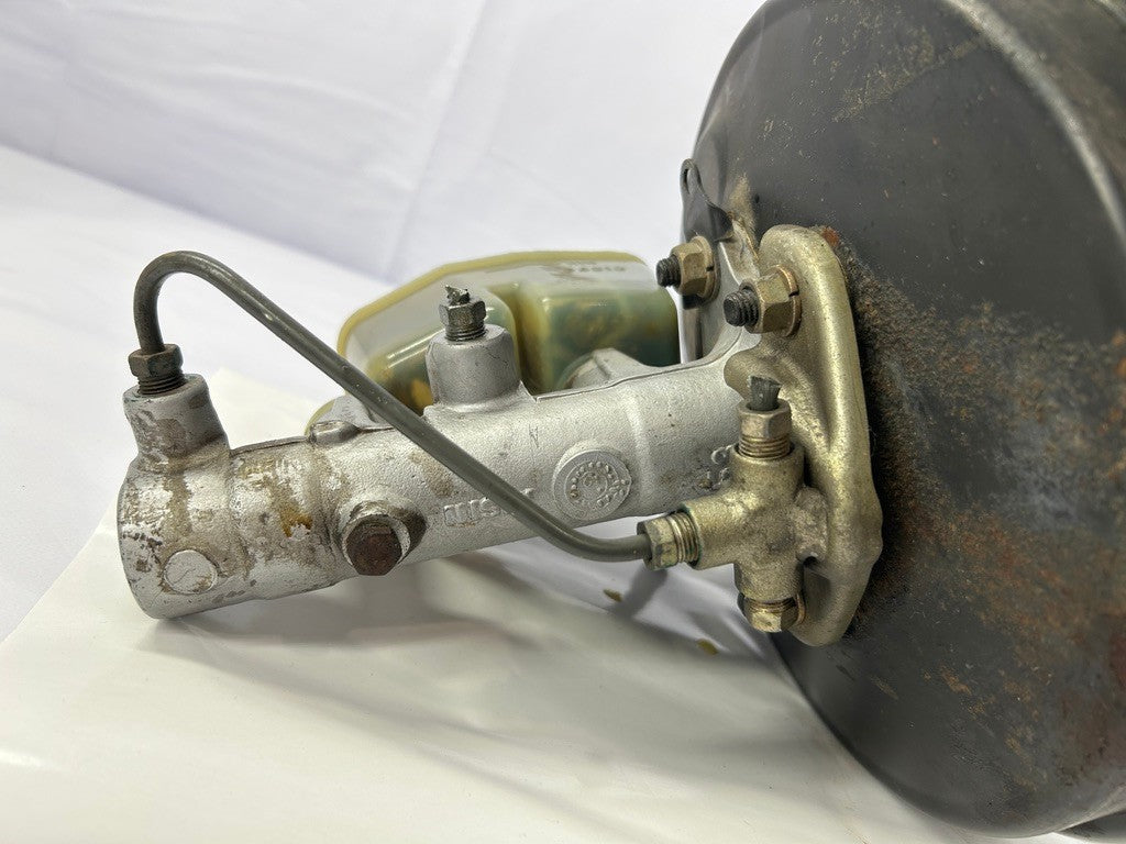 1990-1995 Toyota Pickup 4Runner 3VZE 3.0 V6 4X4 Brake Booster Master Cylinder