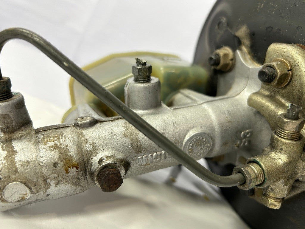 1990-1995 Toyota Pickup 4Runner 3VZE 3.0 V6 4X4 Brake Booster Master Cylinder
