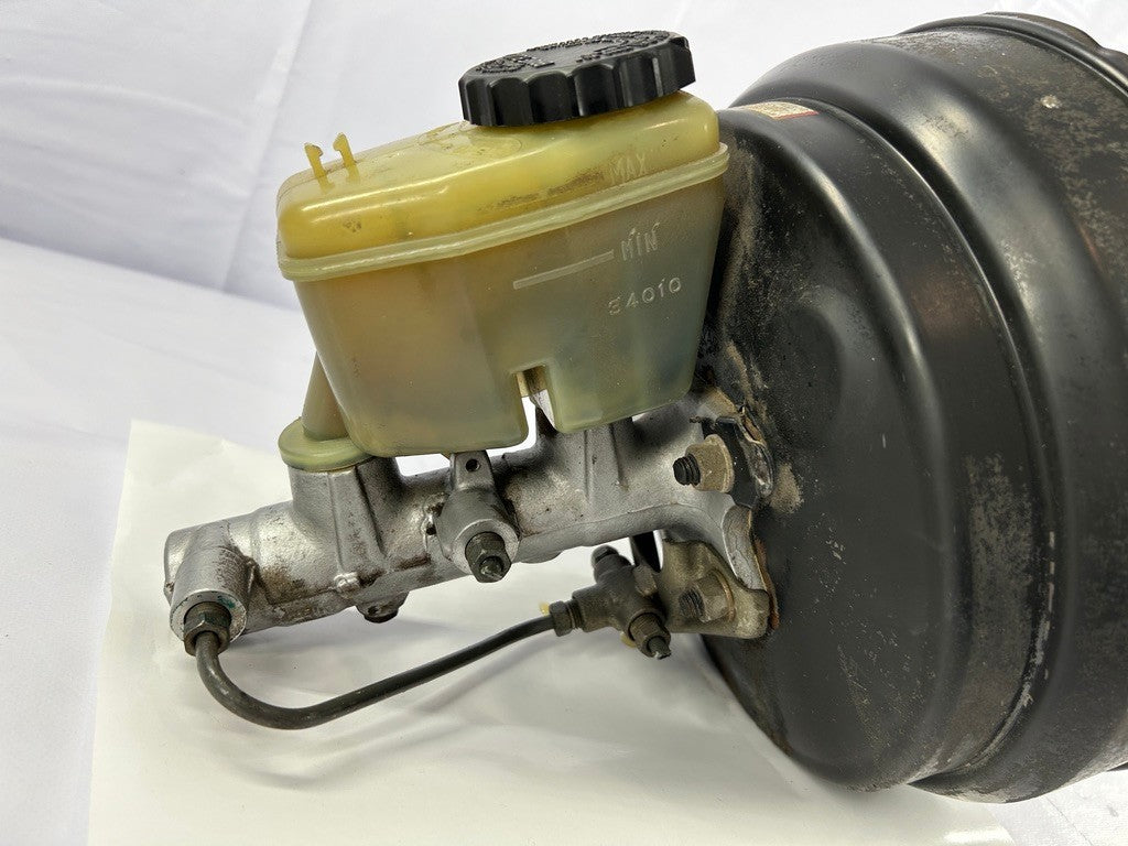 1990-1995 Toyota Pickup 4Runner 3VZE 3.0 V6 4X4 Brake Booster Master Cylinder